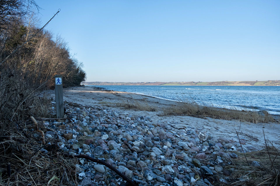 Teilstück des Gendarmstiens zwischen Broager Strand und Gammelmark // Foto: MeerART / Ralph Kerpa
