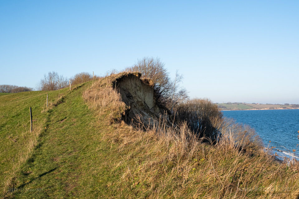 Teilstück des Gendarmstiens zwischen Broager Strand und Gammelmark // Foto: MeerART / Ralph Kerpa