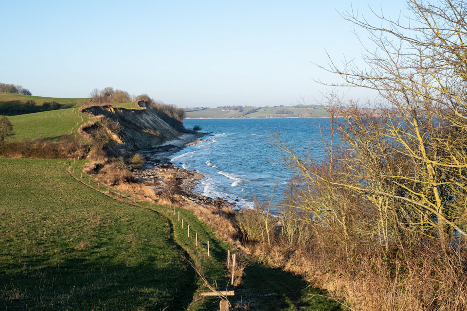 Teilstück des Gendarmstiens zwischen Broager Strand und Gammelmark // Foto: MeerART / Ralph Kerpa